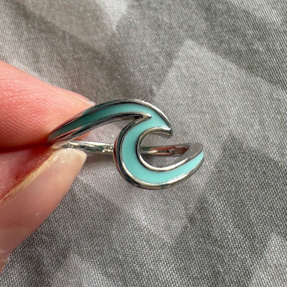 Pura Vida Silver Blue Wave Ring Size 8